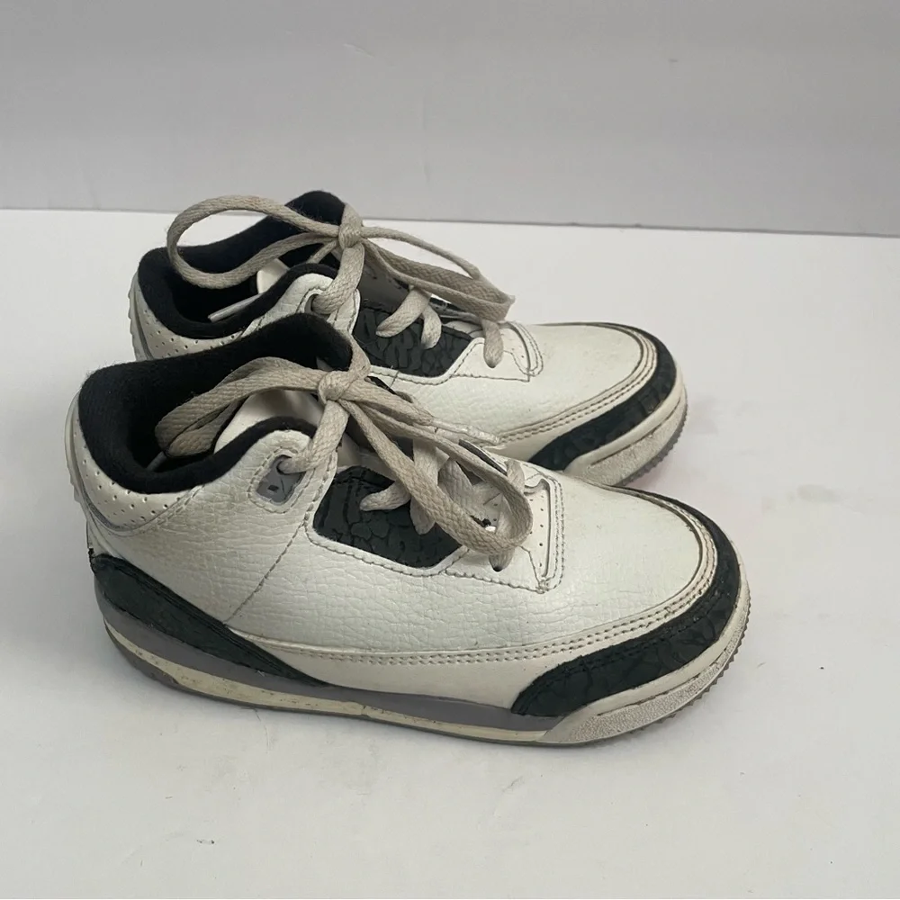 Nike Boys Air Jordan 3 Retro PS GS White Gray Leather Sneaker Shoes Size 10C